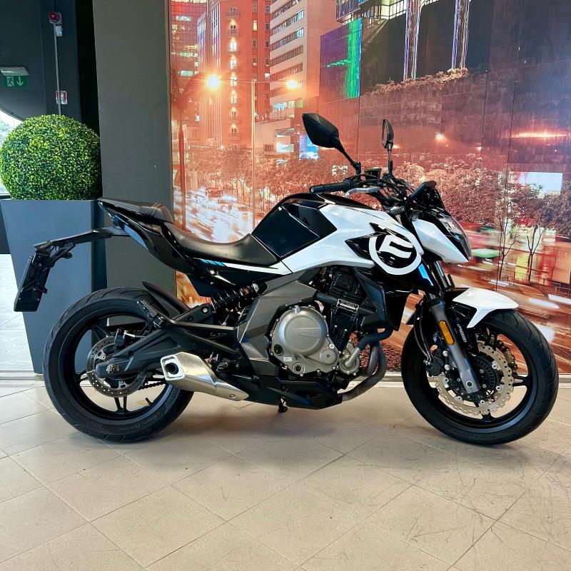 Offerta CF Moto NK 650  concessionaria Toscana