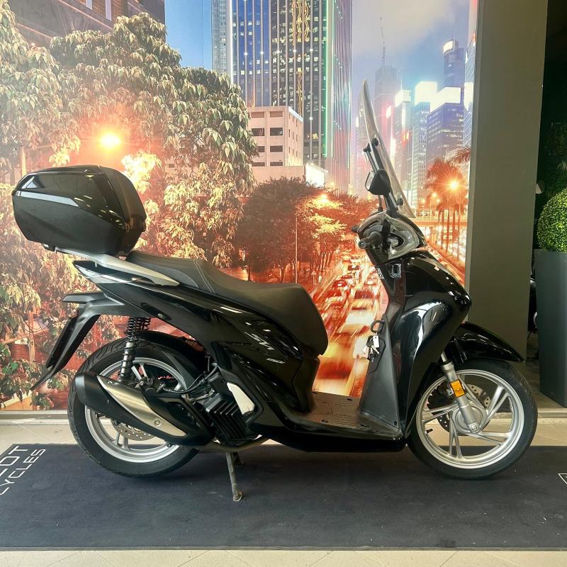 Offerta HONDA SH 150  concessionaria Toscana