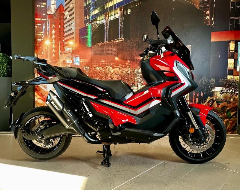 Offerta Honda X- Adv 750  concessionaria Toscana