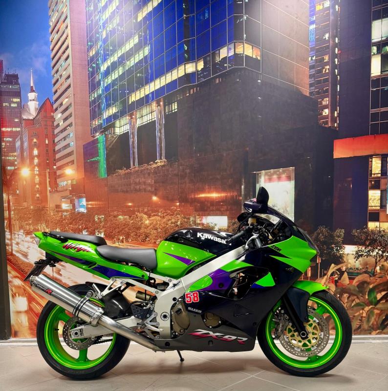 Offerta Kawasaki Ninja 900 ZX-9R  concessionaria Toscana