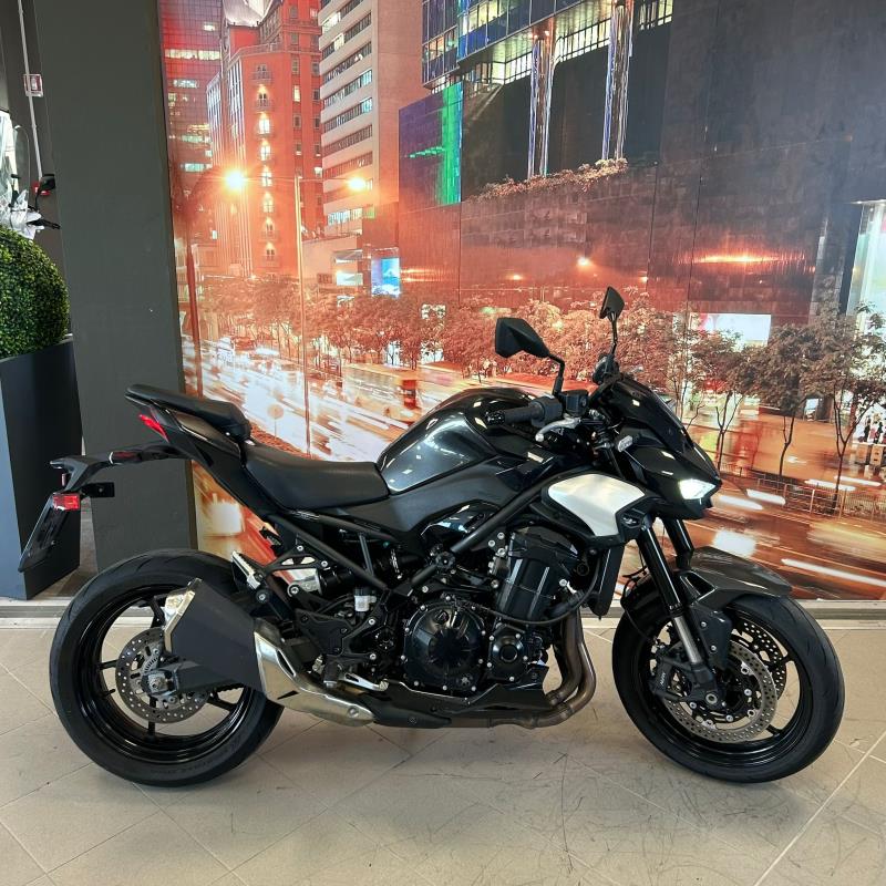 Offerta Kawasaki Z900   concessionaria Toscana