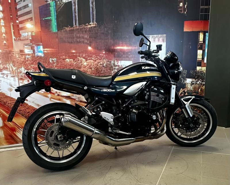 Offerta kawasaki z900RS   concessionaria Toscana