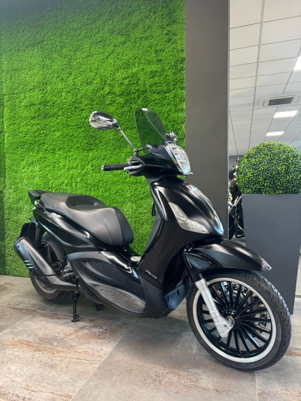 Offerta Piaggio Beverly Police 300   concessionaria Toscana