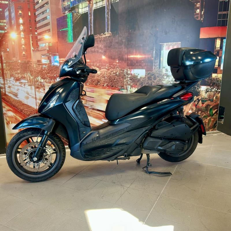 Offerta Piaggio Beverly 300  concessionaria Toscana