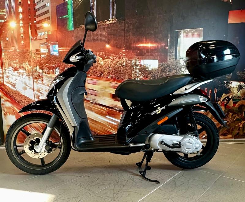 Offerta Piaggio Liberty 50   concessionaria Toscana