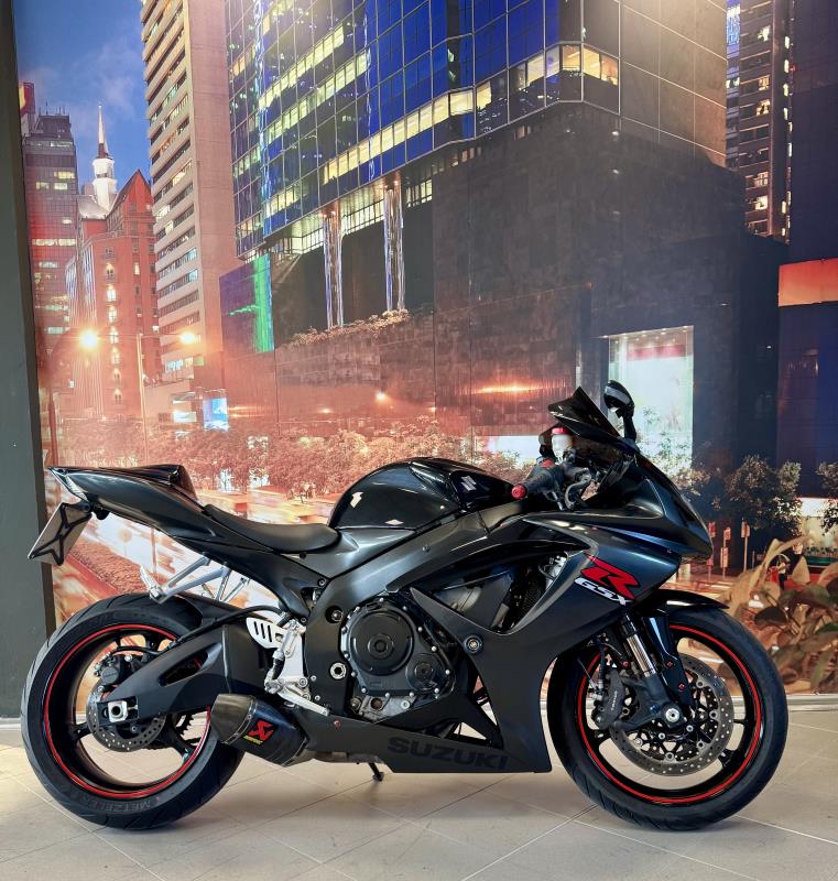 Offerta GSX-R 750  concessionaria Toscana