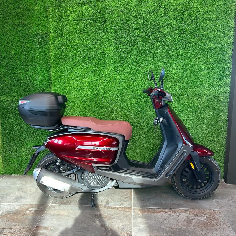 Offerta Velocifero Tennis 125  concessionaria Toscana