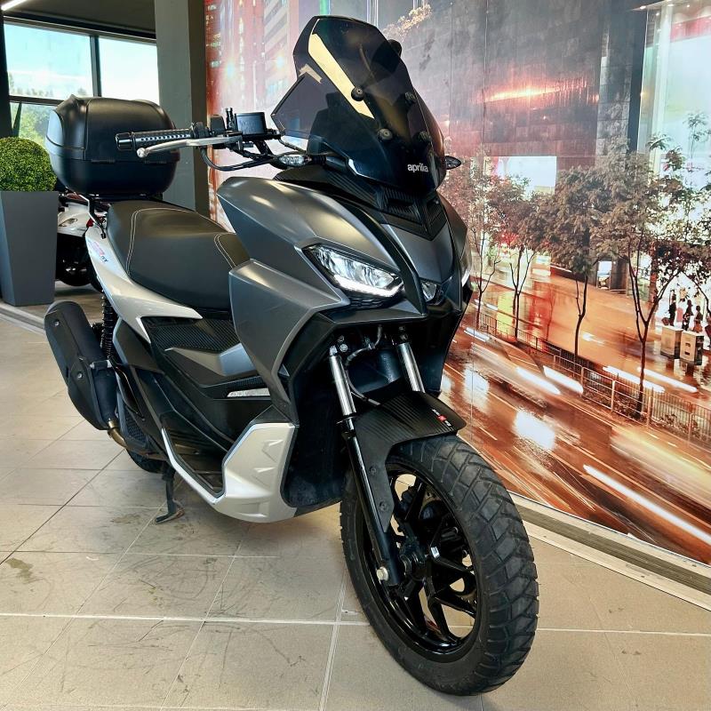 SRAPRILIA SR GT 125