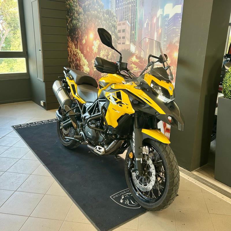 TRKBENELLI TRK 502X