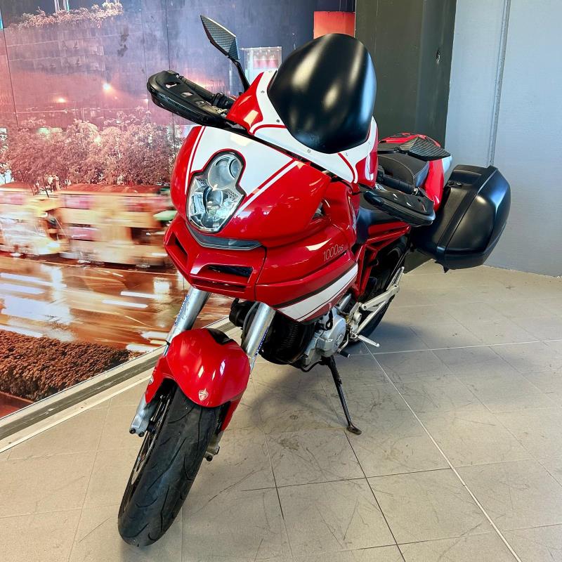 1Ducati Multistrada 1000DS