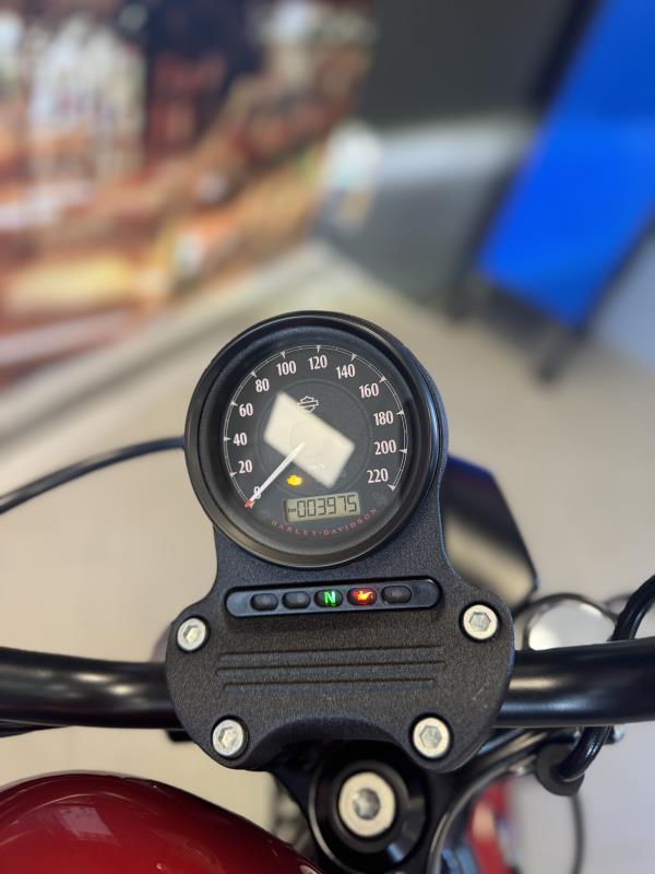 883 Iron883 Iron