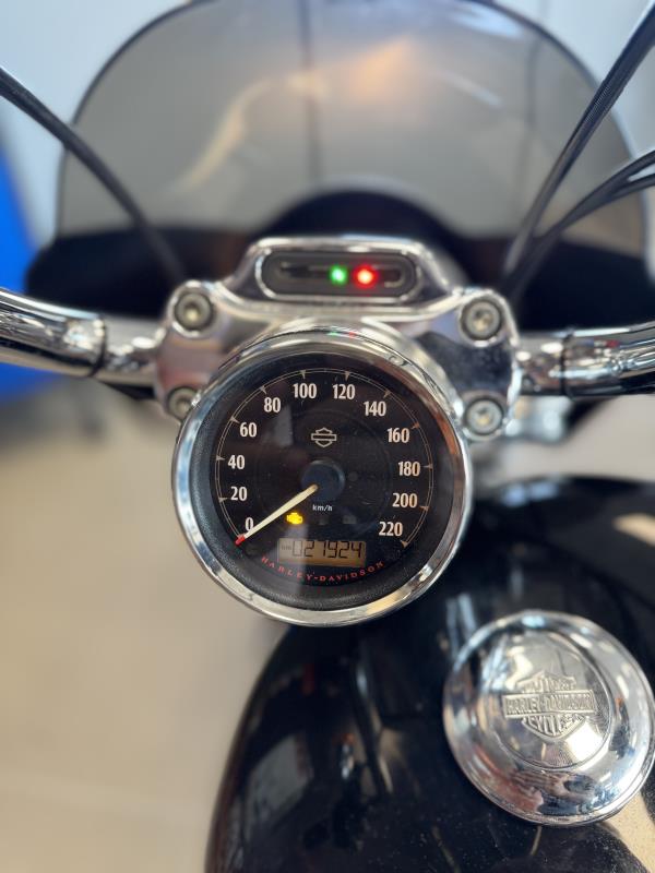 Sportser 1200 CustomSportster 1200 Custom XL 