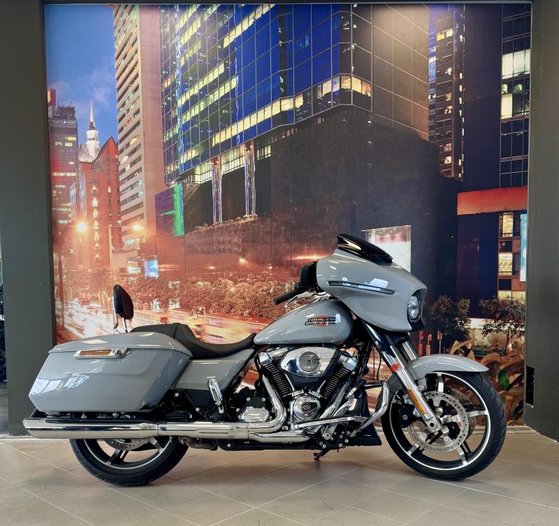 Street GlideStreet Glide 117