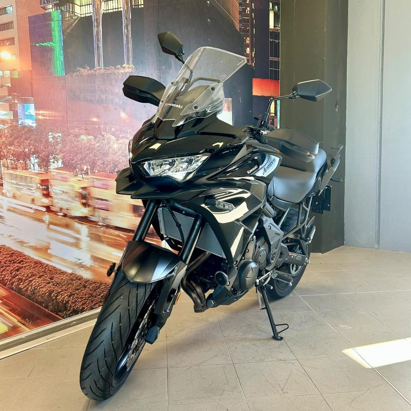Versys 650Kawasaki Versys 650 AZIENDALE 