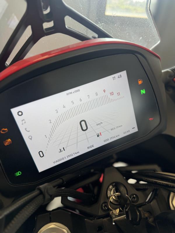 X CAPE 650X-Cape 650