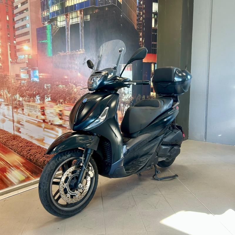 BeverlyPiaggio Beverly 300