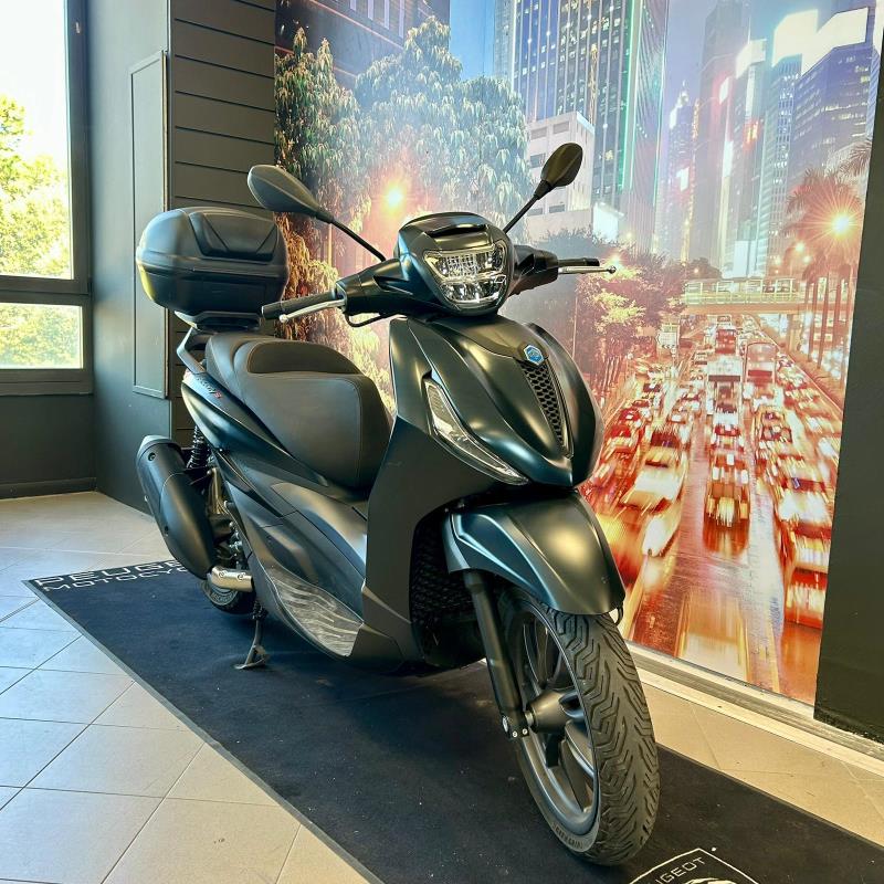 BeverlyPiaggio Beverly 300