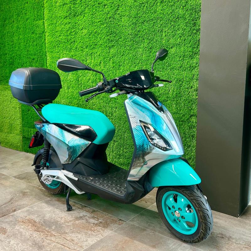 1Piaggio One