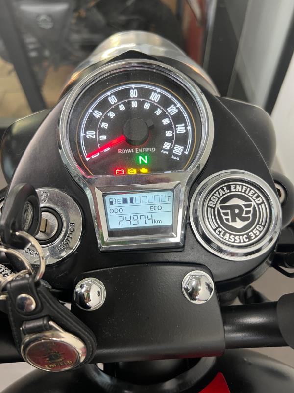 ClassicClassic 350 Dark
