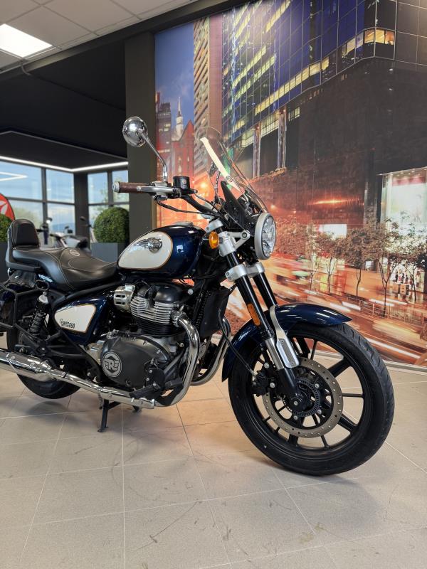 SuperMeteor 650Super Meteor 650 Celestial 