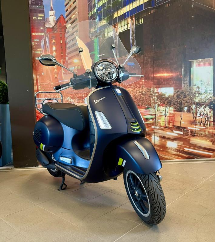 GTSVespa GTS 300 Super Tech 